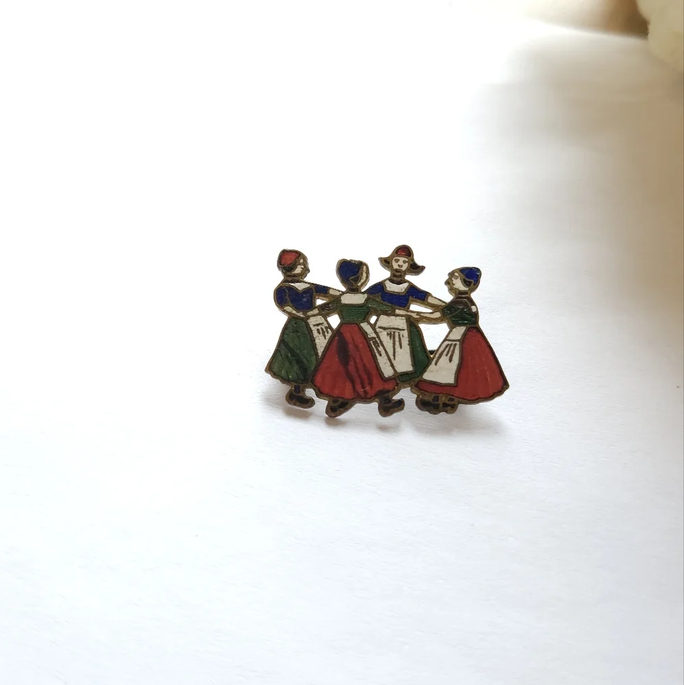 Vintage Holland Dutch Girls Folk Dancing Handmade Pin Brooch Enamel